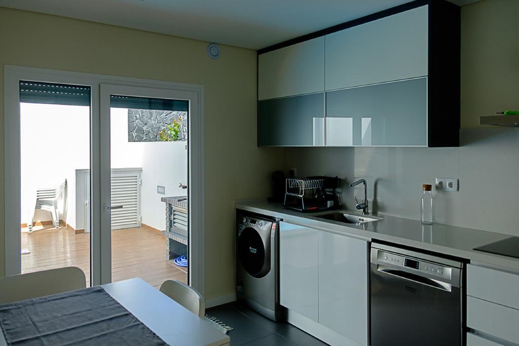 Sunset Holiday Home Fernao Ferro Εξωτερικό φωτογραφία