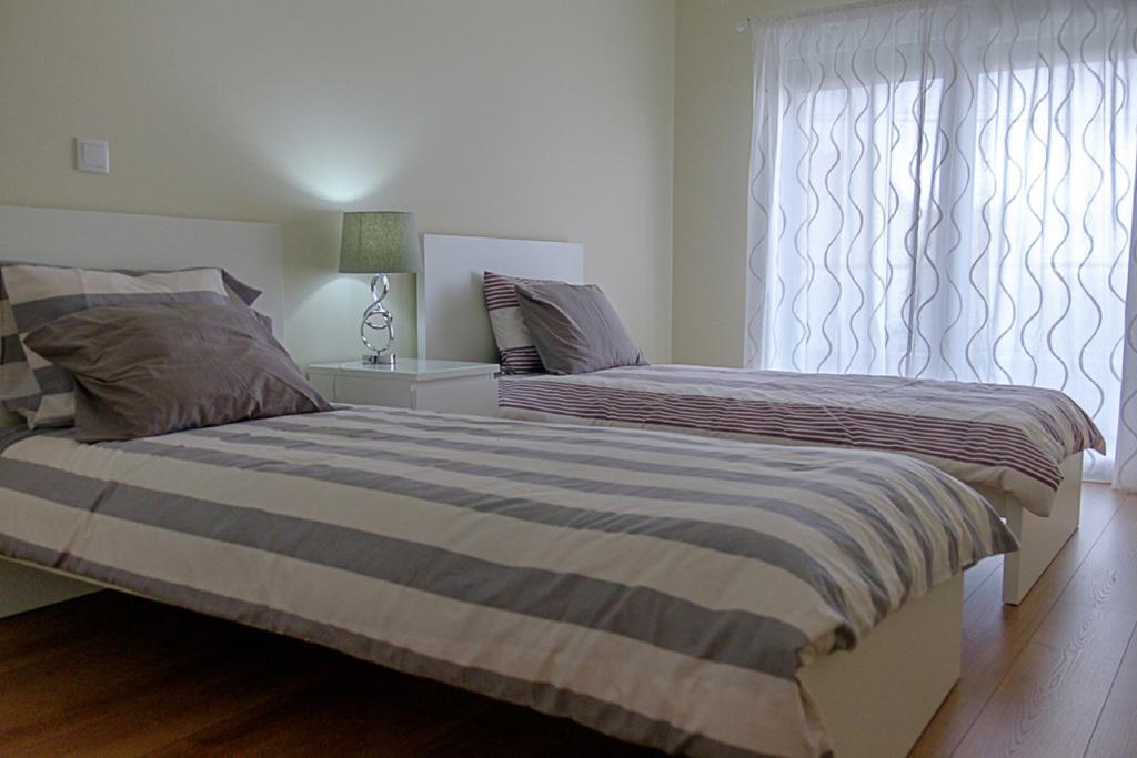 Sunset Holiday Home Fernao Ferro Εξωτερικό φωτογραφία